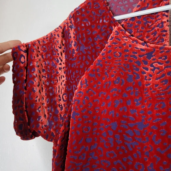 Johnny Was Doris Silk-Blend Mini Dress Deep Red Cheetah Print Women's Size Small - Picture 12 of 15